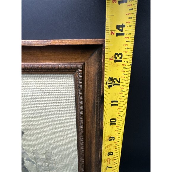 Vintage Victorian Male Courting Scene Needlepoint Neutral Scallop Wood Frame Art - Picture 9 of 10